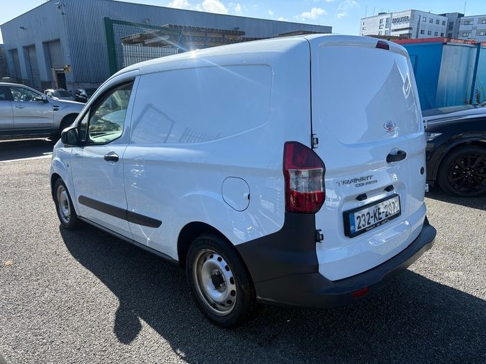 2023 Ford Transit Courier 1.5L Diesel New CVRT