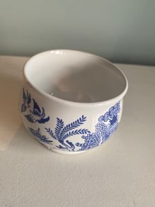 Sadler Willow pattern  small pot or sugar dish