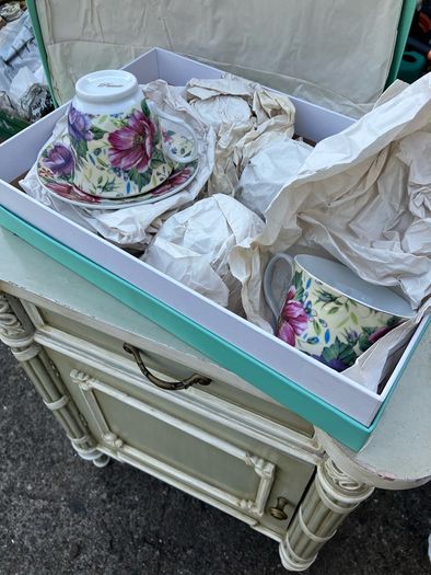 Cups and saucers