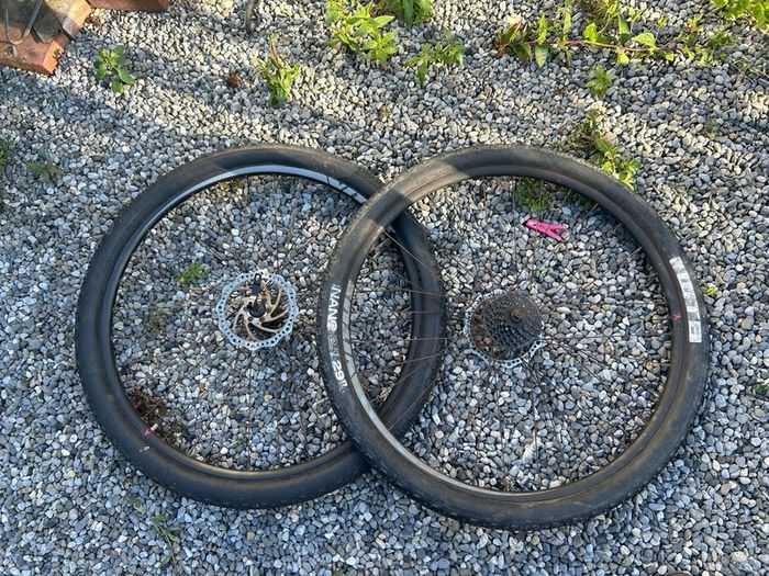 29 inch wheels pair