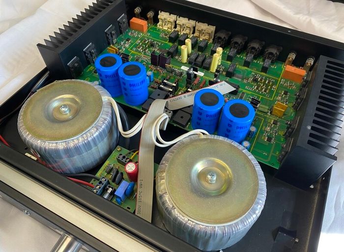 Primare A30.1 MK2 High-End Dual-Mono Integrated Amplifier