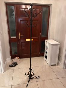 coat stand