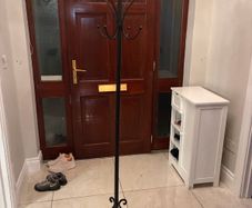 coat stand