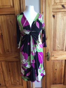 Phase Eight Ladies Black Floral Jersey Dress Size 16 can post