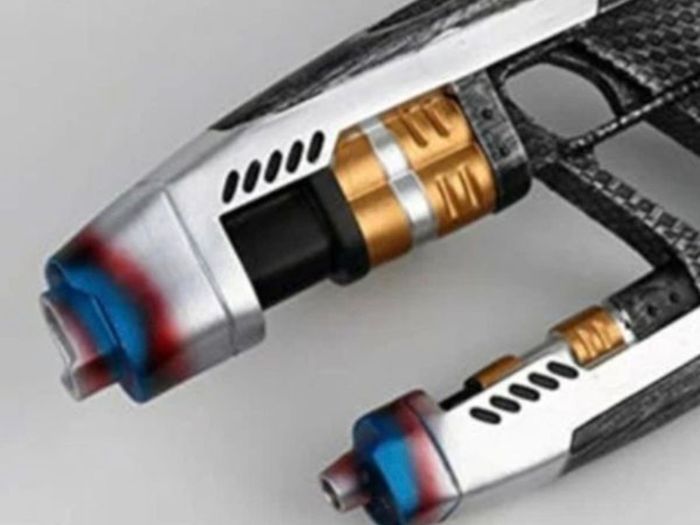 Guardians of the galaxy, star lord prop blaster.