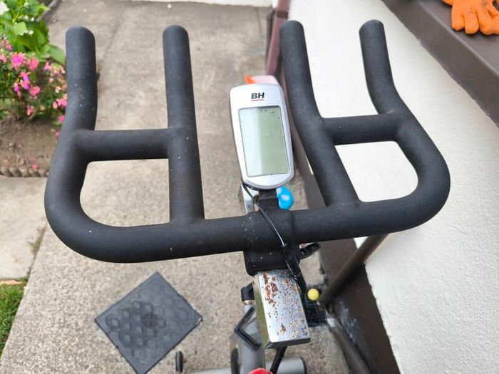 BH Fitness Stratos Indoor Bike