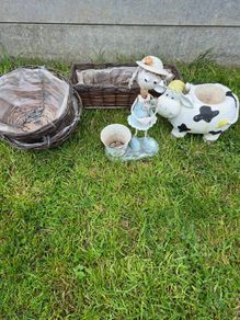 Garden Ornament ,2 hanging baskets +1 window box