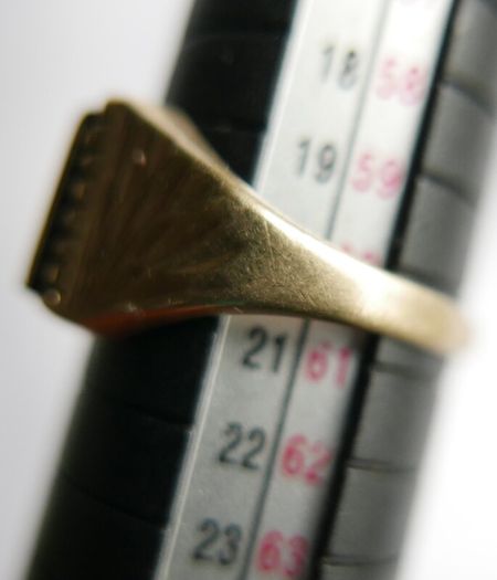 Mens Ring Signet Genuine Solid 9Ct Yellow Gold Onyx 3,3g size S1/2