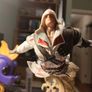 Assassins Creed Ezio Leap of Faith figure (minor damage) Image 2