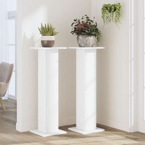 2 plant stands / plinths
