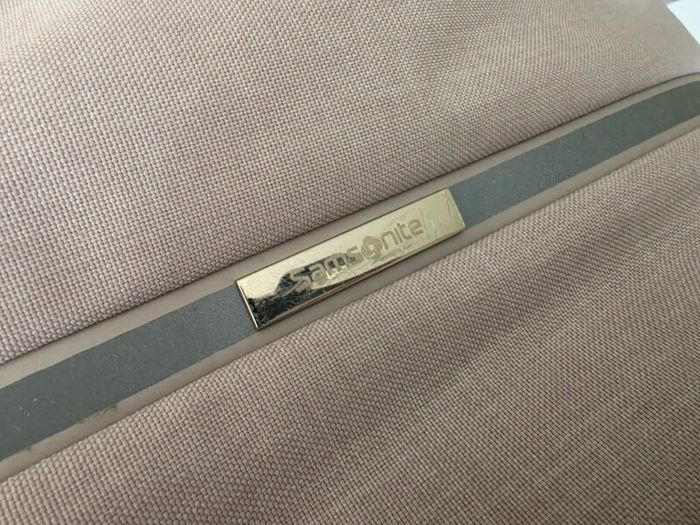 Beauriful Samsonite laptop bag