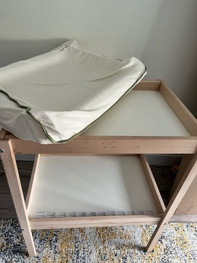 baby changing unit