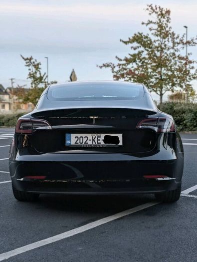 Tesla Model 3 RWD (2 year Tesla Warranty)