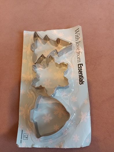 3 baking christmas cookie cutters