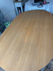 Table & 6 Chairs