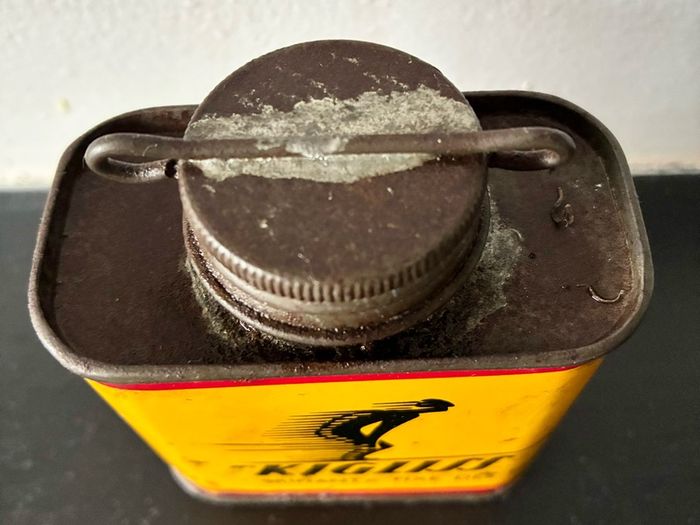 Rare Vintage Ski Wax Advertising Tin
