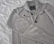 Men's knitted cardigan