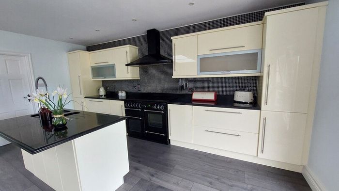 Cream High Gloss Kitchen