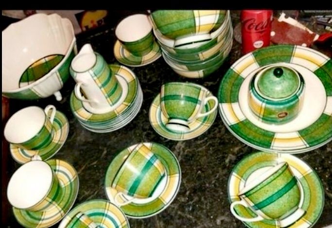 Ultra rare Royal Tara teaset