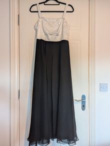 Stunning chiffon and satin midi dress with beautiful embroidery from Changes by Together