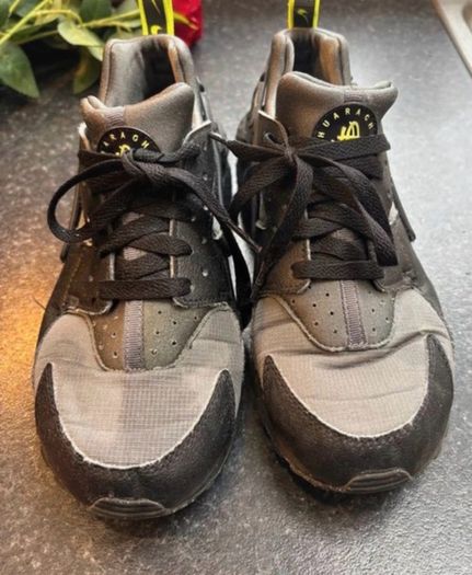 Nike Hurache Trainers