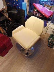 stool