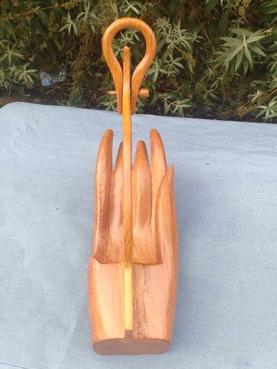 Buddha hand hardwood wine holder