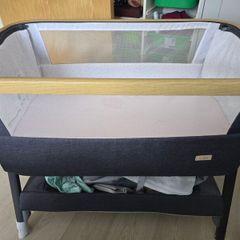 newborn crib