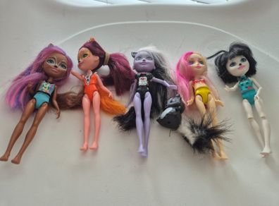 Enchantimals dolls