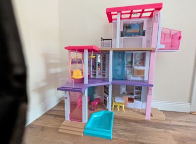 Barbie dream house