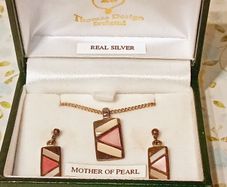 Mother of Pearl Inlay Jewellery Set