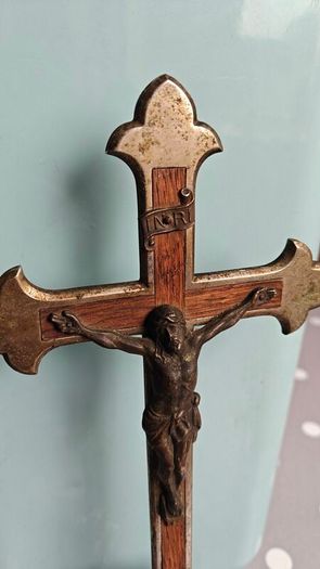 Antique French Altar Crucifix with Memento Mori Skull and Crossbones
