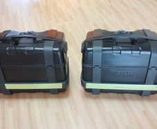 givi Trekker Monokey panniers, 46ltrs each.