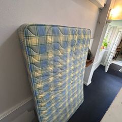 FREE TO TAKE - small double (three quarter) mattress