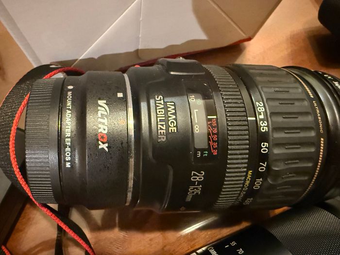 Canon EOS M6 Mark II, 2,100 shots, EVF-DC2, 15-45 + 55-200 + 28-135, flash, bags