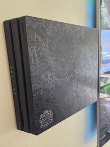 PS4 pro limited edition