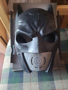 Batman Voice Changer Helmet DC Comics 2 Modes 30 + Sounds & Phrases