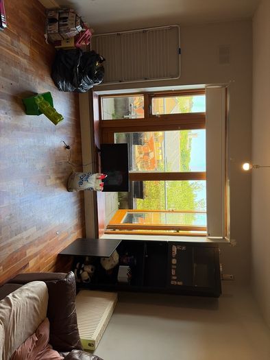 Contents of apartment