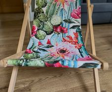 Wooden sunbed