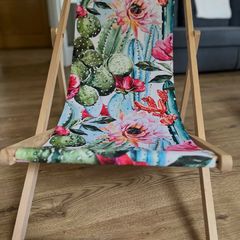 Wooden sunbed