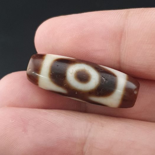 Antique 2 Eyes Himalayan Tibetan Agate Dzi Bead Amulet 29.6mm