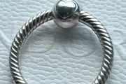 Pandora moments small o pendant- brand new