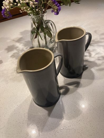 Le Creuset Stoneware 2 Tone Grey / Charcoal Milk Jug  400 ml capacity - as new