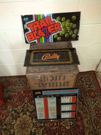 Vintage Slot Machine Glass