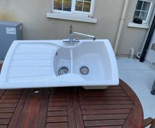 Belfast kitchen sink