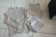 ladys 3 piece alo sets