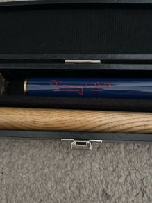snooker cue