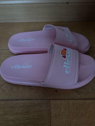 Ellesse Slides / Sandals