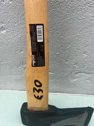 Axe