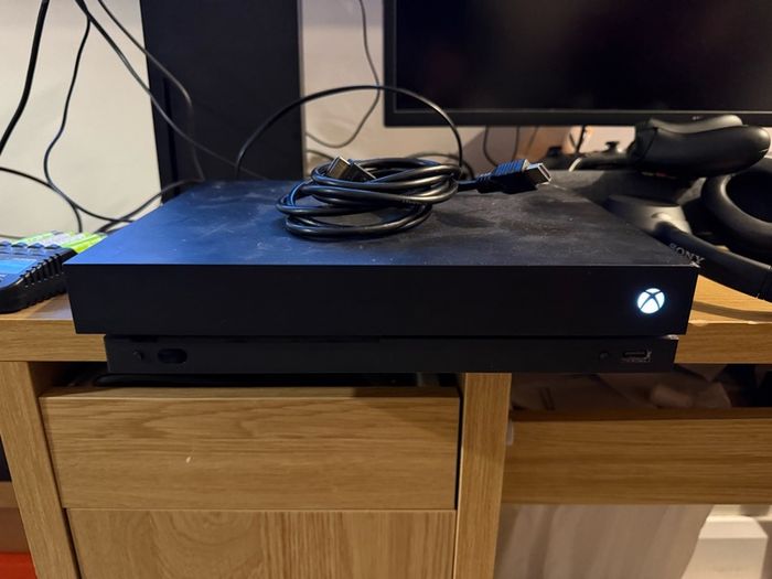 Xbox One X 1TB Controller Fully Working Factory Reset